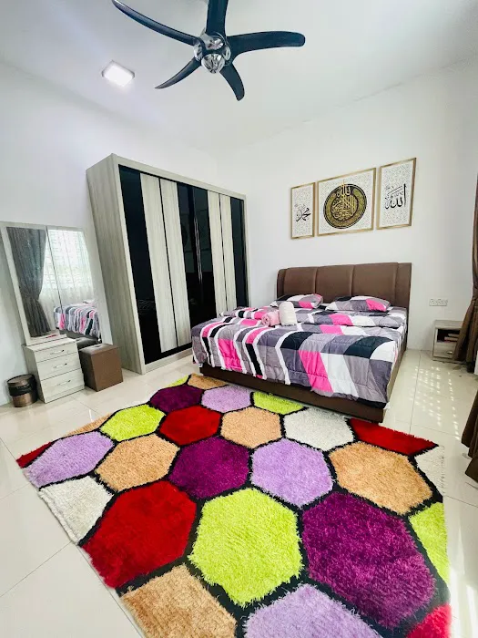 Aleesya Homestay Picture 8