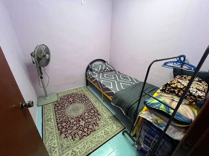 ANAQI’S HOMESTAY TAMAN IMPIANKU Picture 8