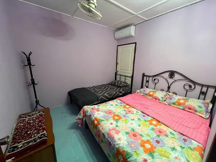 ANAQI’S HOMESTAY TAMAN IMPIANKU Picture 7