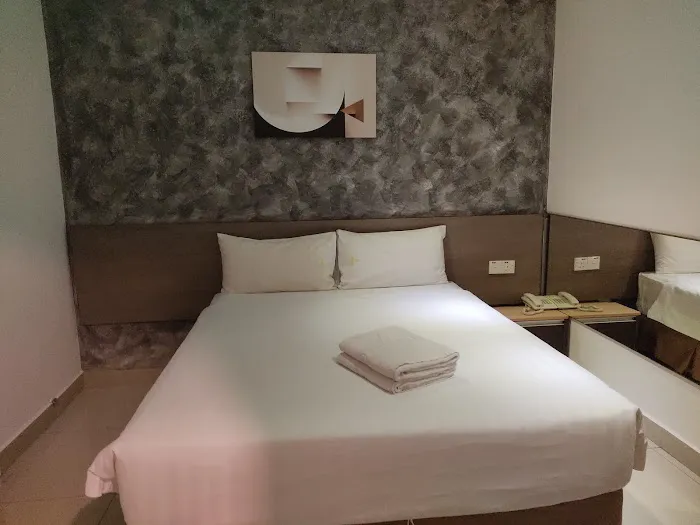 Jin Hotel Picture 5
