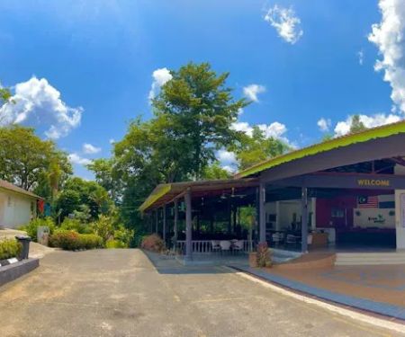 Xcape Resort