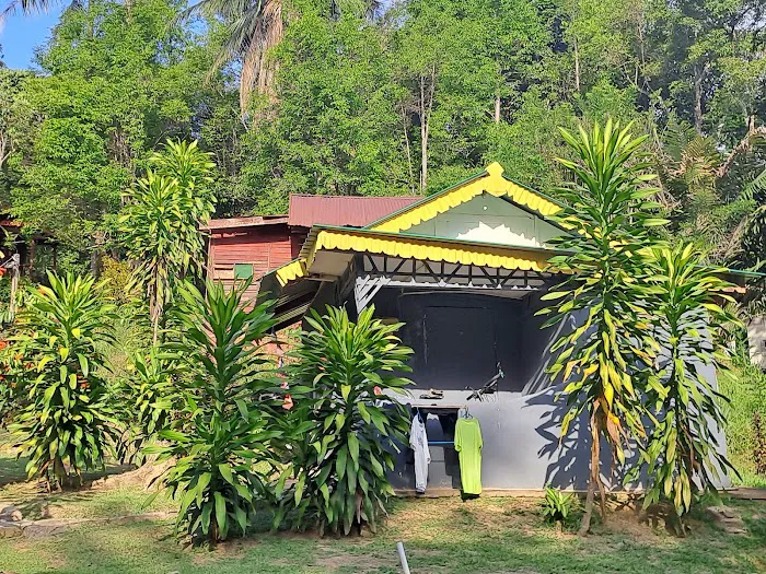 Durian Chalets Picture 9