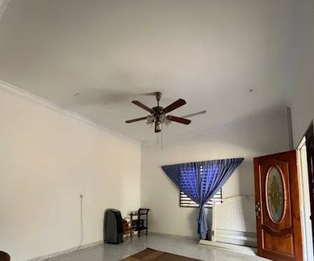 Zurisa Homestay Jelebu