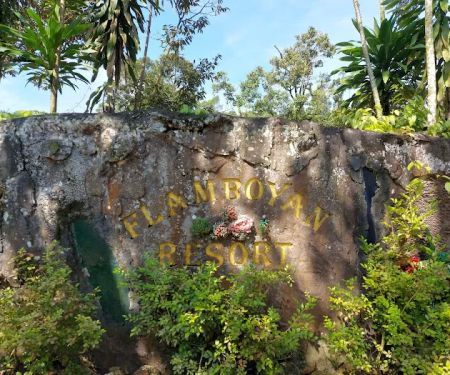 Flamboyant Resort