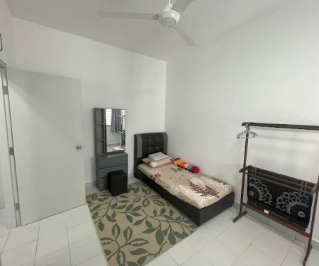 D'Daun Homestay (Muslim Guesthouse)