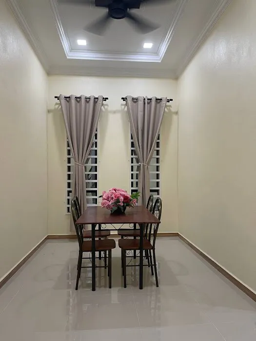 D’TEGUH HOMESTAY Picture 5