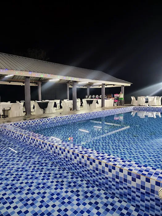 Dwokah roomah pool & space Picture 4