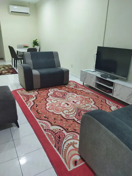 Usroti Homestay Picture 6