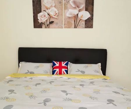 Ria Semi-D Homestay