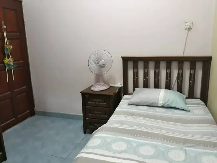 Homestay Sazali Batu Kikir Picture 1