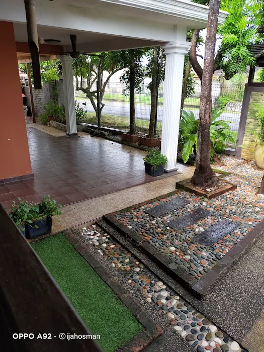 Homestay Sazali Batu Kikir Picture 10