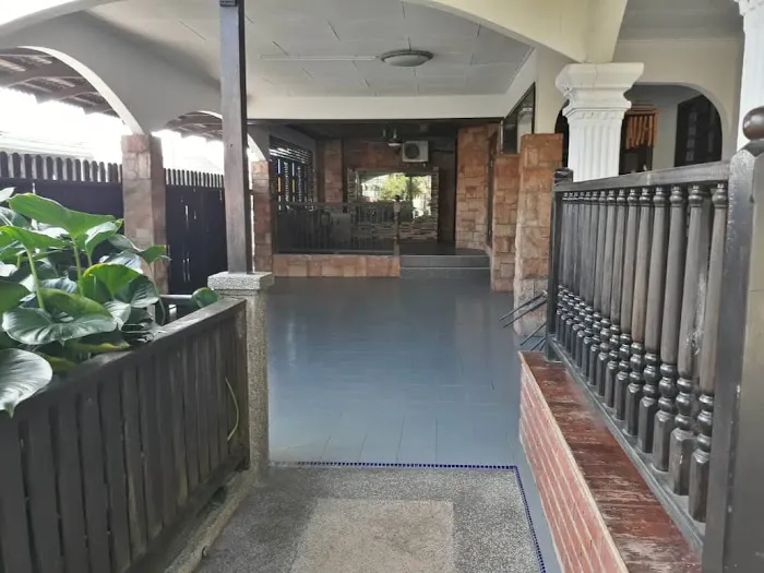 Homestay Sazali Batu Kikir Picture 7