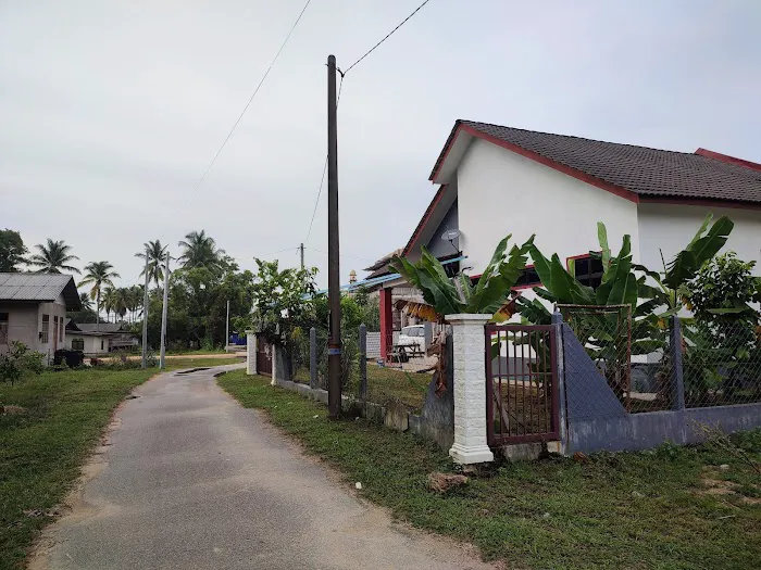 NikNa Homestay Batu Rakit Picture 8