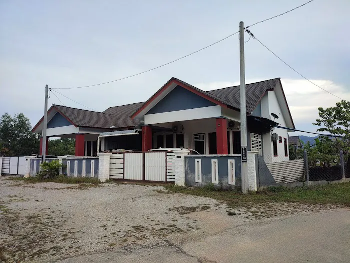 NikNa Homestay Batu Rakit Picture 2