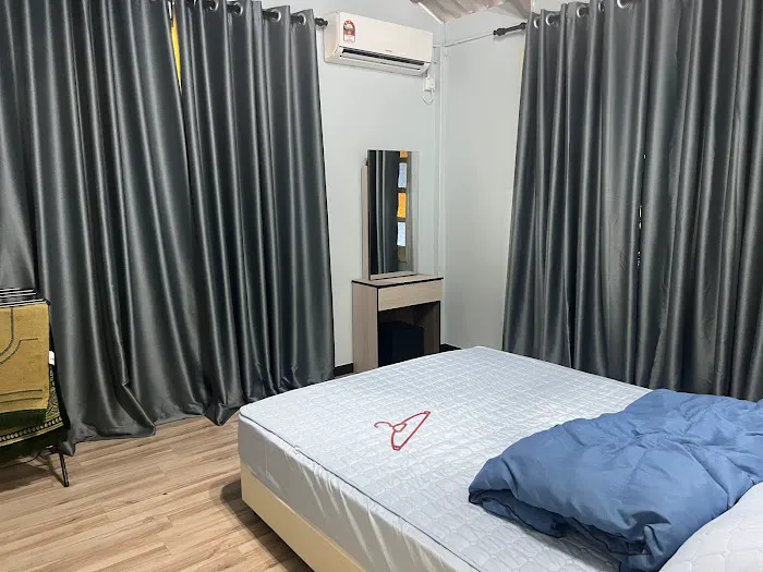 Ngabang Roomstay Picture 5