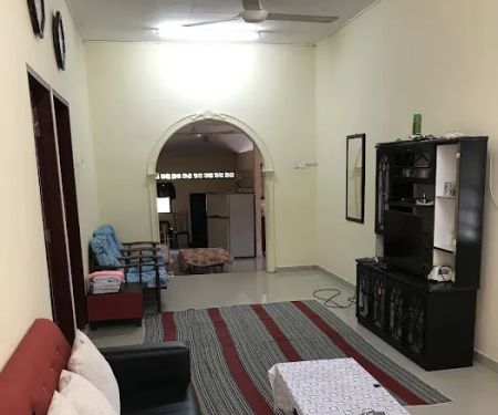 NONA DELIMA HOMESTAY FELDA BUKIT MENDI