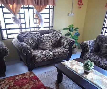 Homestay Keluarga Fatimah & Samad
