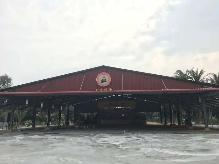 Dewan Pertubuhan Kebajikan Zhang Yuan Triang (tepi sungai triang) Picture 3