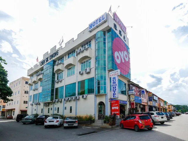 OYO 89877 Sun Triang Hotel Picture 2