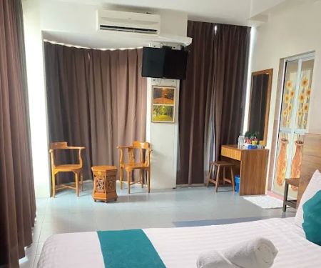 Sun Tree Hotel