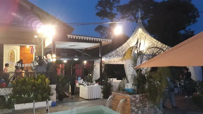 Meranti Garden Rest House & Pool Picture 7
