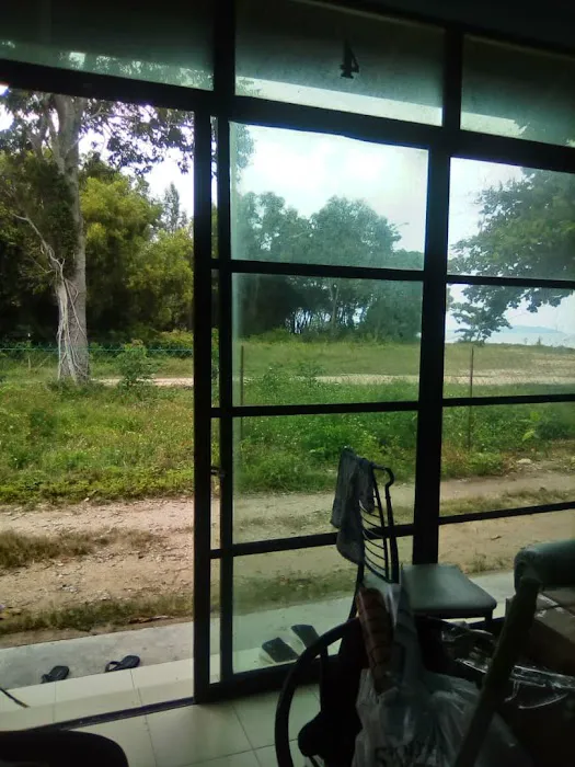 D'RAUDHAH CHALET PANTAI BESERAH Picture 2