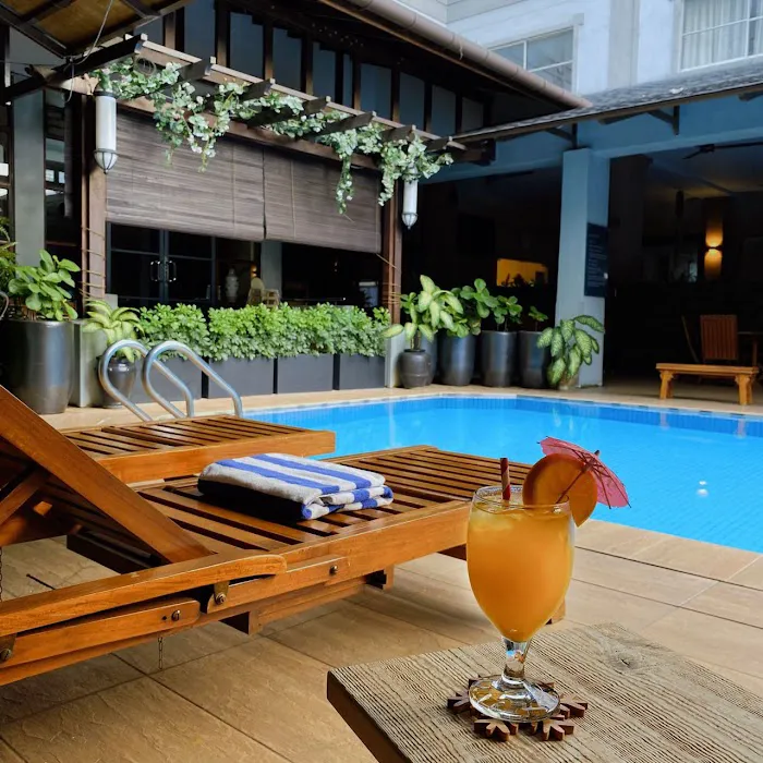 Hotel Maluri Picture 3