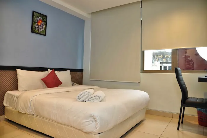 Twin Hotel Picture 8
