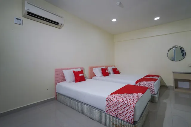 OYO 89717 Budget Star Hotel Picture 8