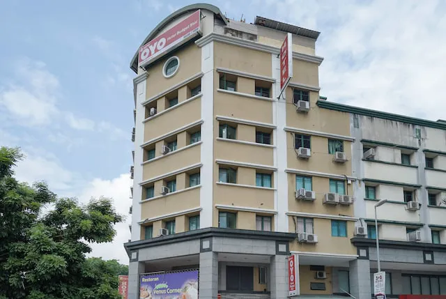 OYO 89717 Budget Star Hotel Picture 3
