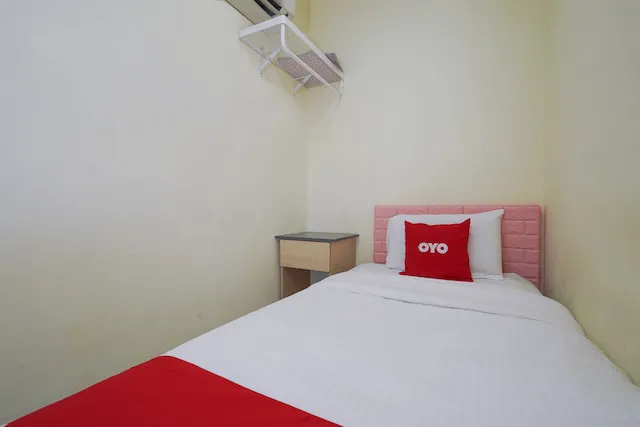 OYO 89717 Budget Star Hotel Picture 2