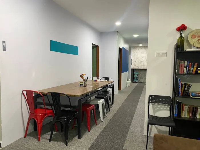 WAKAKA HOSTEL Picture 5