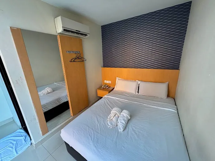 Easy Nap Hotel Setiawalk Puchong Picture 3