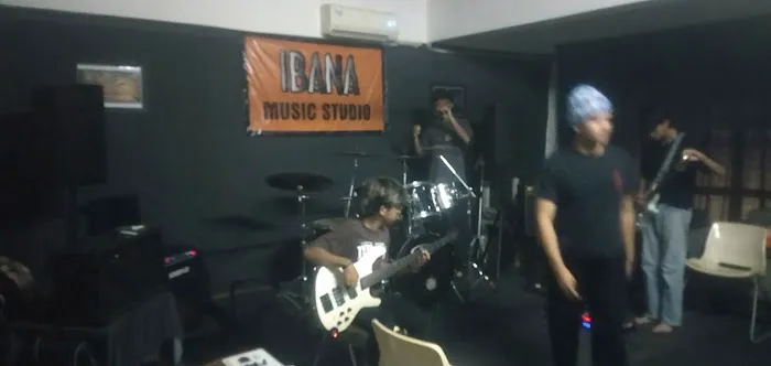 Ibana Jamming and Recording Studio Picture 2