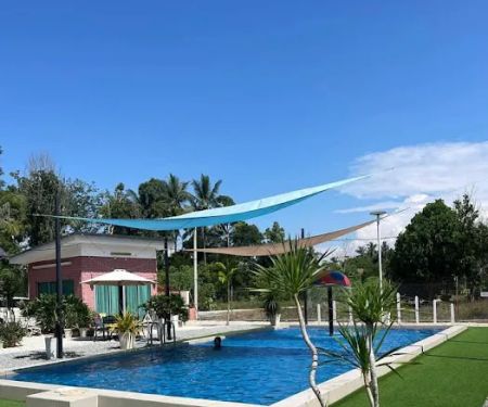 Rumah Inap D Ruyung (Homestay with Swimming Pool Raub)