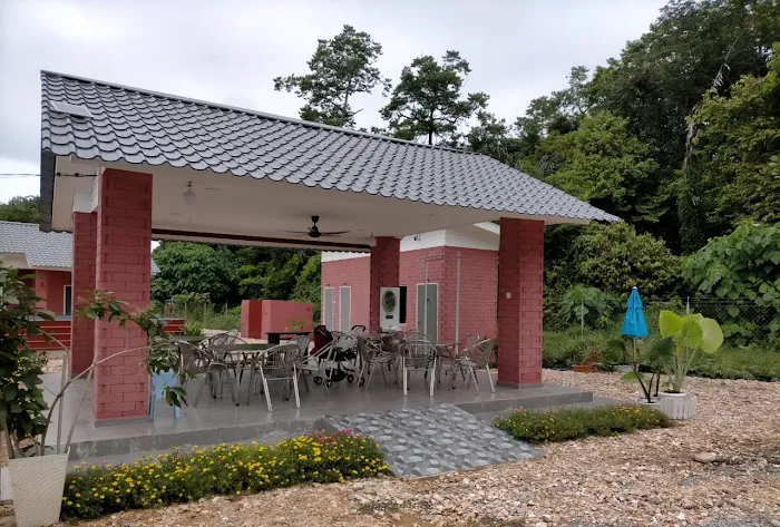 Rumah Inap D Ruyung (Homestay with Swimming Pool Raub) Picture 6