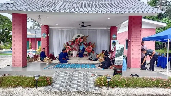 Rumah Inap D Ruyung (Homestay with Swimming Pool Raub) Picture 5