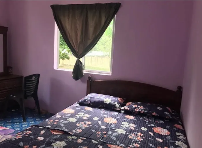 Rozyen Homestay Picture 2