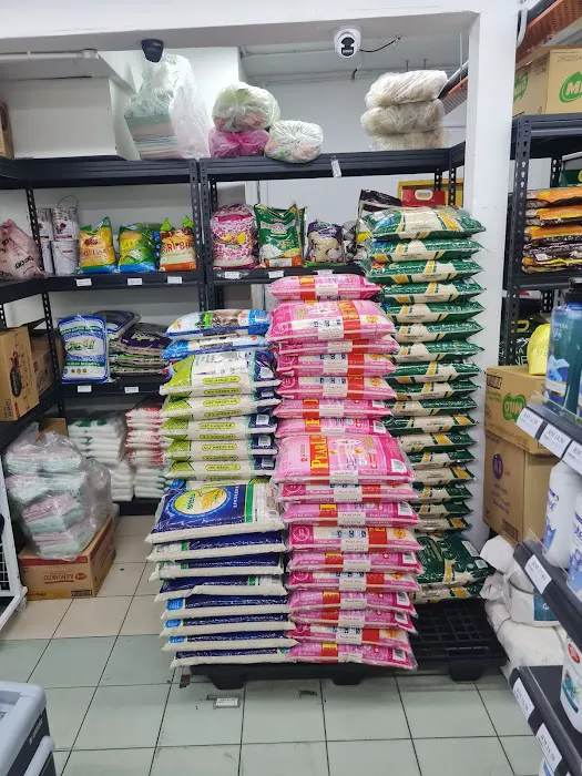 KH MART Picture 9