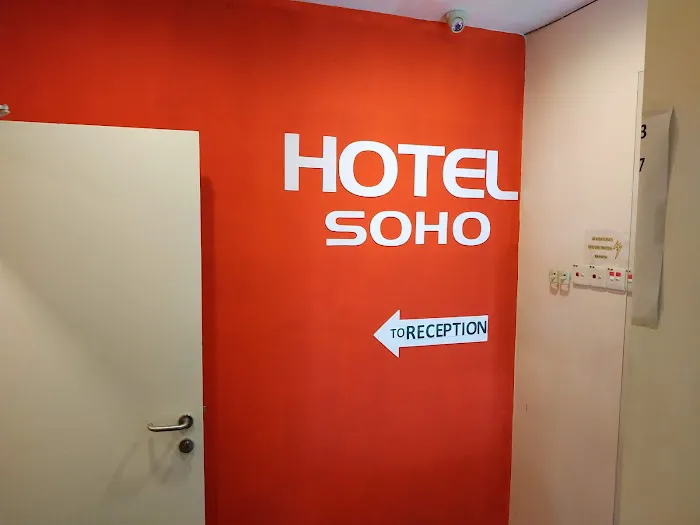 OYO 90853 New Soho Hotel Picture 7