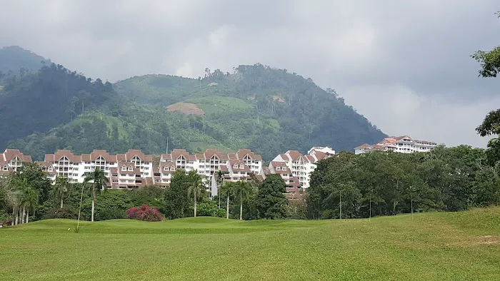 Selesa Hillhomes & Golf Resort Picture 1
