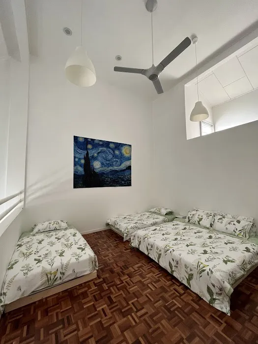The Van Gogh Loft Picture 2