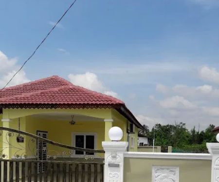 Yellow Seven Homestay