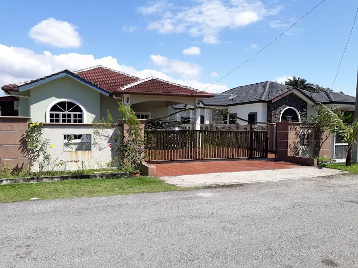 Homestay Lot Banglo Roze Jalan Kebun Picture 8