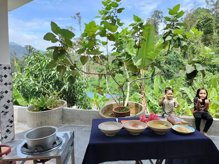 Yah Garden Picture 5