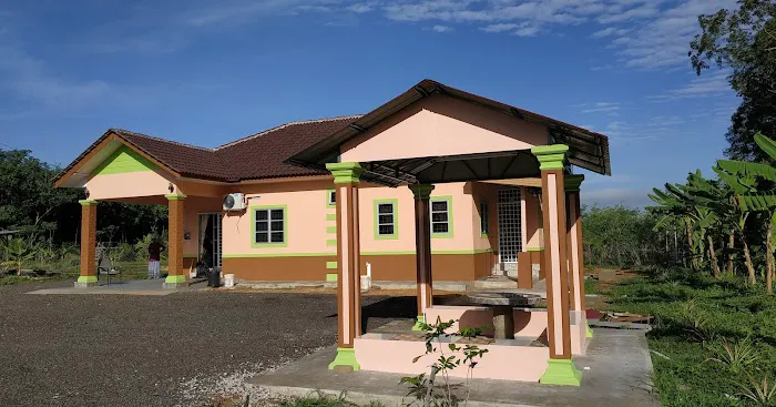 Fawatin Homestay Picture 1