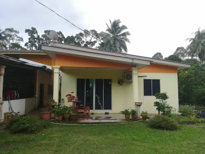 Aneesa Guesthouse Stong Picture 2