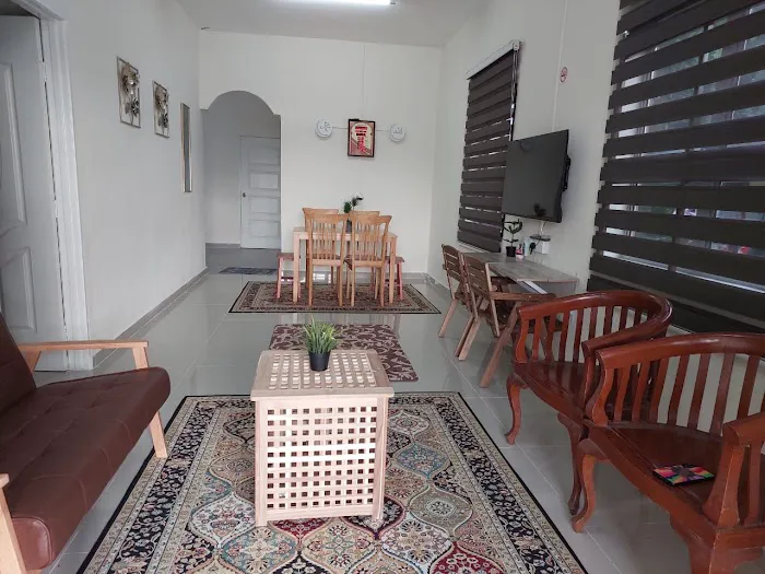 Homestay Ibu Ros Picture 3
