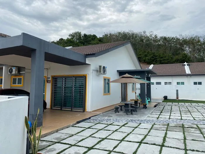 Homestay Kolam Taman Bougainvillea Indah Picture 4