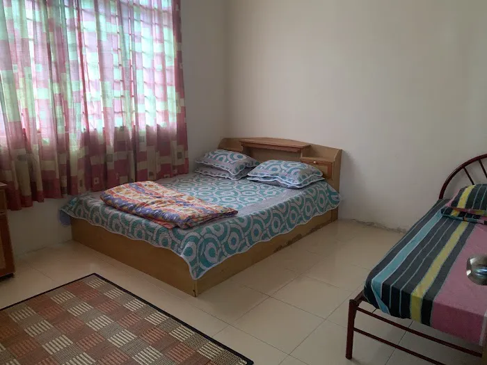 Qaisara Homestay Picture 1
